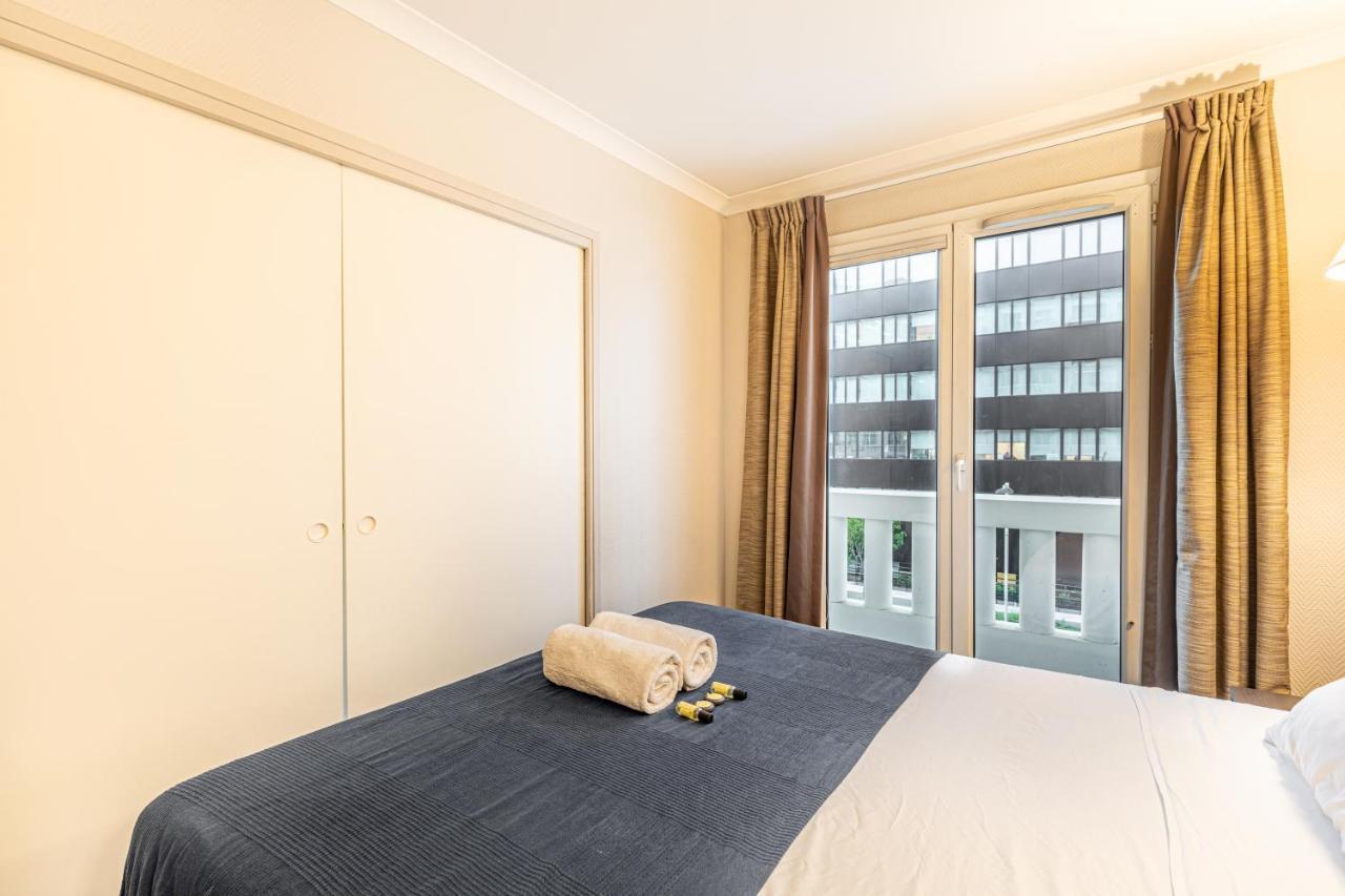 Paris Expo Apart Hotel - Porte De Versailles - 2R & Parking Issy-les-Moulineaux Exteriör bild